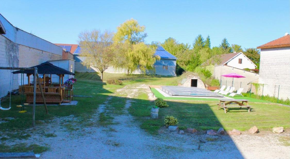 Chambres D'Hotes Aux Portes Des Tumuli Bussy-le-Château Buitenkant foto